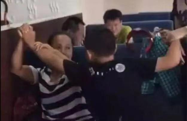 孩子對父母施暴個案增，是什麼出了問題？