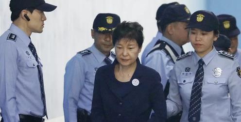 韓前總統樸槿惠被特赦 時隔4年9個月獲釋